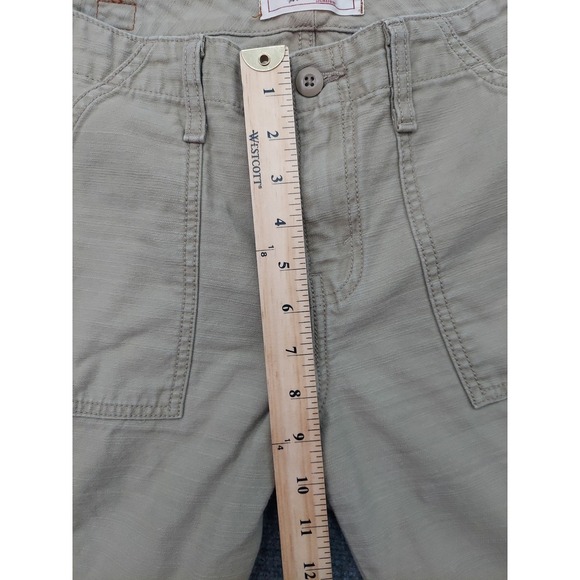 Levis Pants Cargo Crop Capri Pants Womens 10 Beige Cotton Y2K Utility Outdoor - Picture 7 of 11